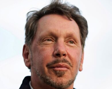 Musk perde lo scettro: chi è Larry Ellison, l’81enne più ricco al mondo che in un giorno ha incassato 100 miliardi con Oracle