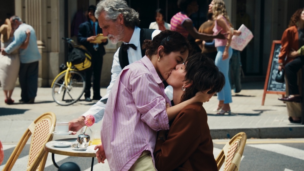 DS Automobiles lancia N°8 con un film visionario e anticonformista