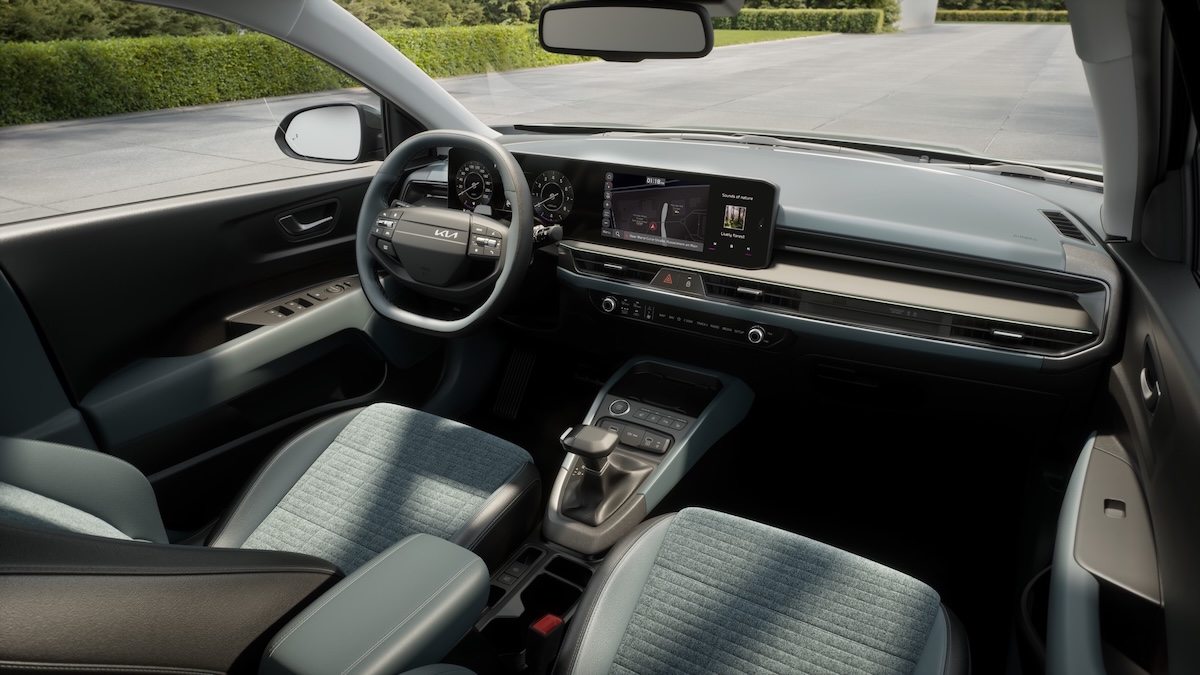 Kia nuova Stonic: il crossover compatto diventa più smart e sicuro Kia nuova Stonic: il crossover compatto diventa più smart e sicuro