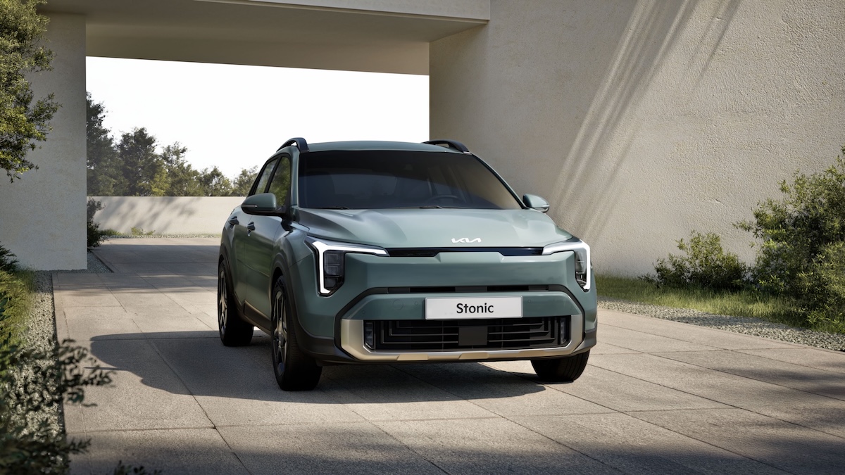 Kia nuova Stonic: il crossover compatto diventa più smart e sicuro Kia nuova Stonic: il crossover compatto diventa più smart e sicuro