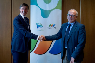 Eni: Versalis sigla con Veritas un accordo per il riciclo avanzato delle plastiche a Porto Marghera