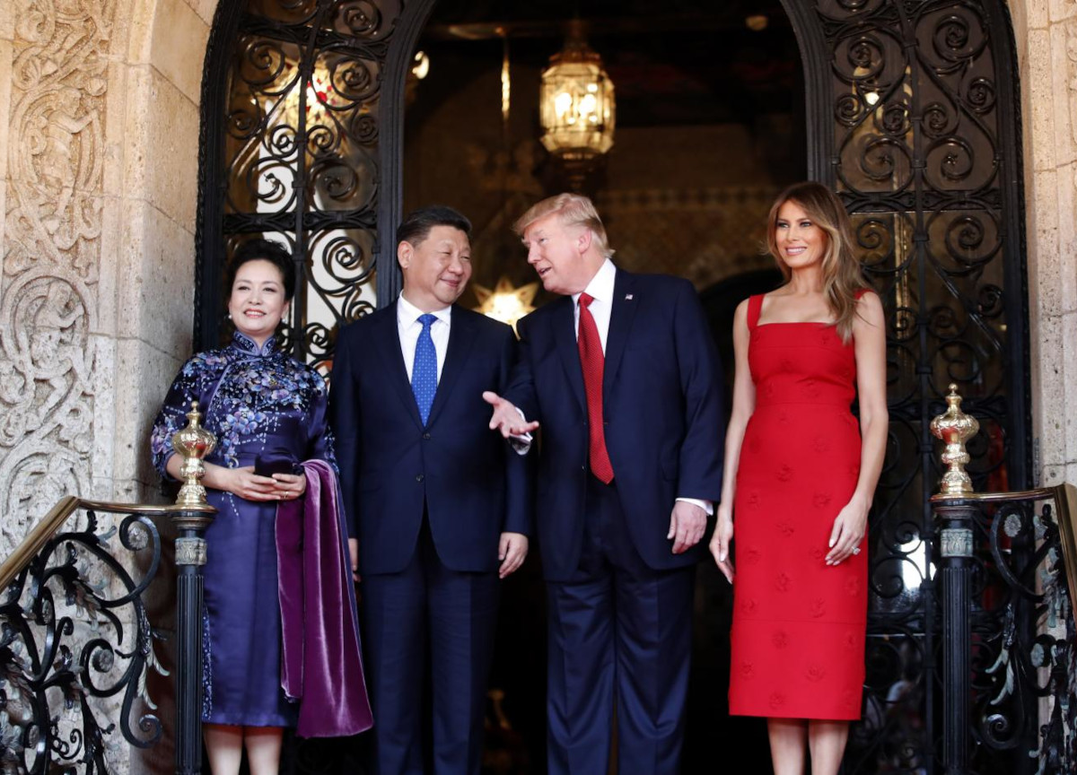 Xi invita ufficialmente Trump a Pechino: vuole un faccia a faccia su dazi, guerre ed equilibri mondiali Xi invita ufficialmente Trump a Pechino: vuole un faccia a faccia su dazi, guerre ed equilibri mondiali