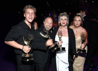 Emmy Awards: trionfano “Adolescence” e “The Studio”. Due premi per la serie tv distopica “Severance”