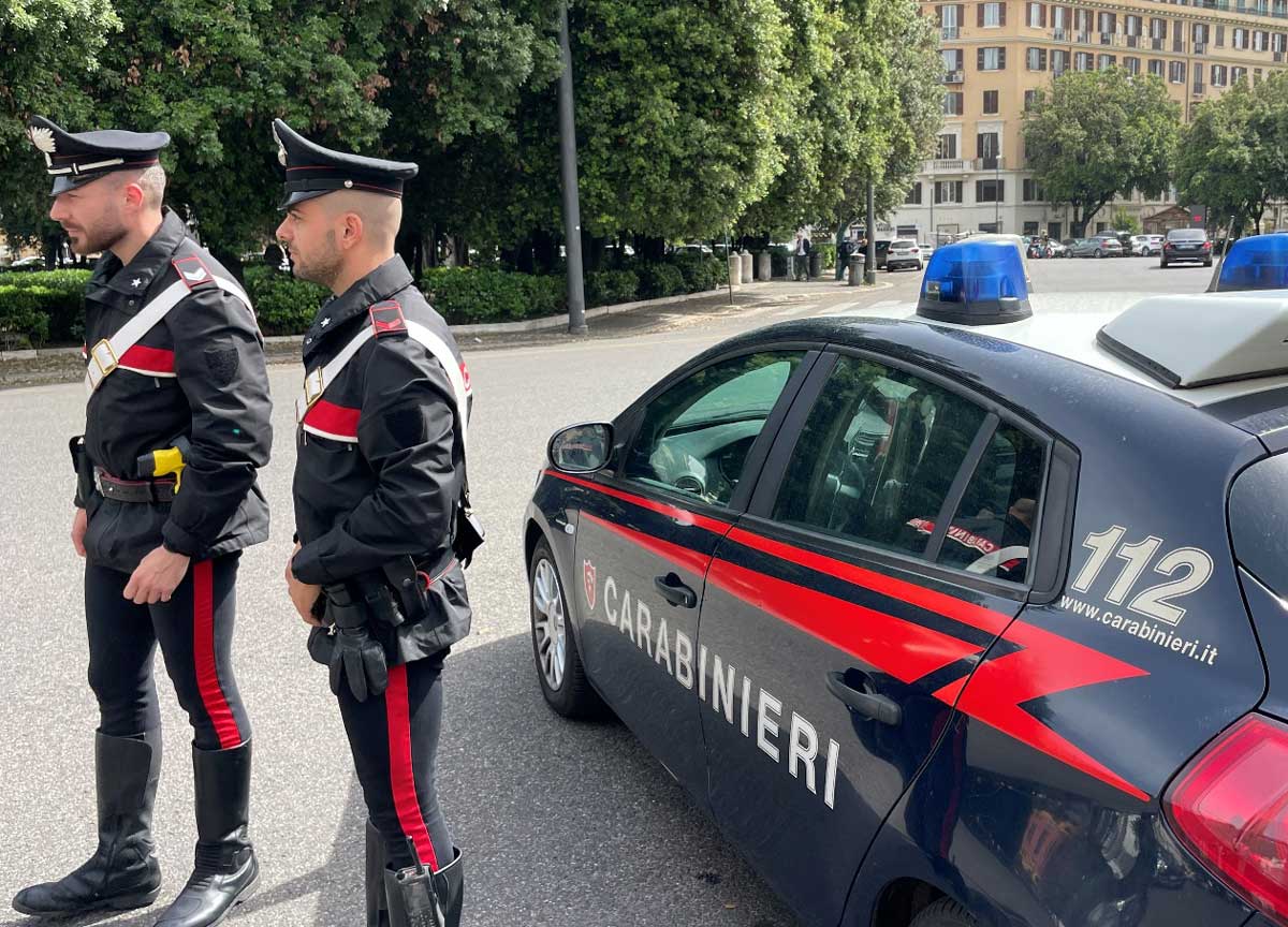 Sparatoria a Buccinasco: 48enne ferito gravemente da colpi di fucile Sparatoria a Buccinasco: 48enne ferito gravemente da colpi di fucile