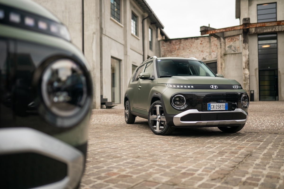 Hyundai INSTER: city-SUV elettrico, ADAS di Livello 2 di serie Hyundai INSTER: city-SUV elettrico, ADAS di Livello 2 di serie