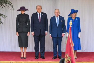 Trump e il complesso del contadino: carrozze, re e sudditi nella più antica democrazia