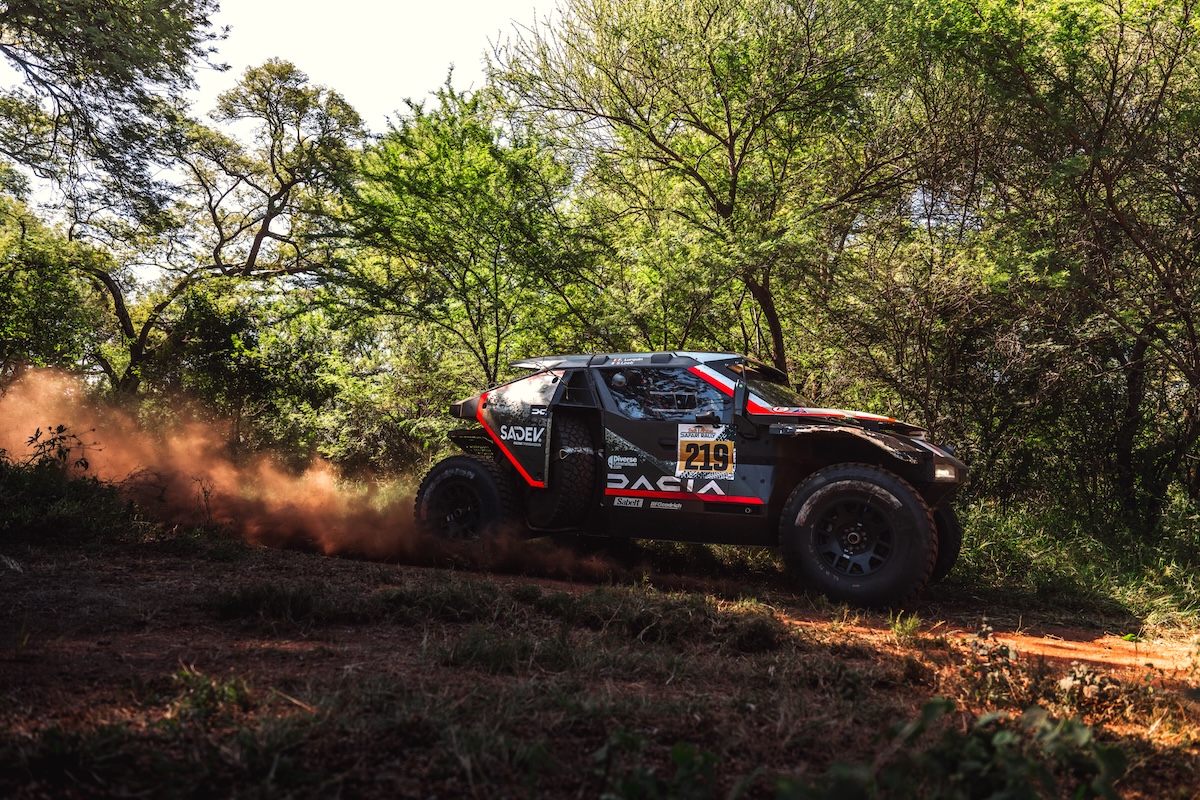 Dacia Sandriders pronti al Rally-Raid Portugal 2025 Dacia Sandriders pronti al Rally-Raid Portugal 2025