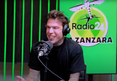 Fedez torna a La Zanzara: “Kirk? Si confrontava con un metodo democratico, la sinistra non ha i coglioni per farlo”
