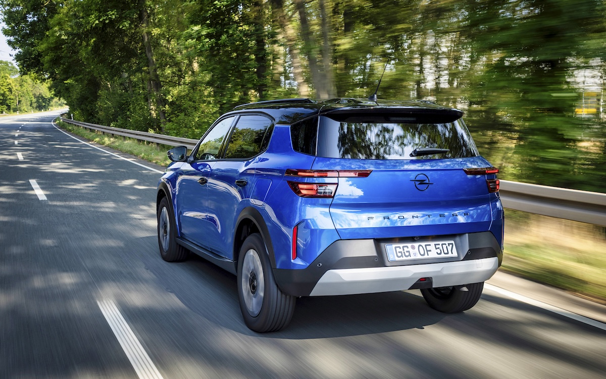 Opel Frontera: il SUV 7 posti che unisce spazio e comfort Opel Frontera: il SUV 7 posti che unisce spazio e comfort