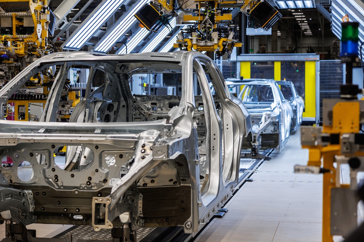 BMW Group: a Debrecen nasce la iX3, prima della Neue Klasse