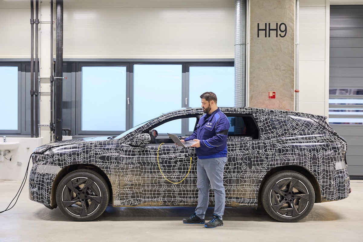 BMW Group: a Debrecen nasce la iX3, prima della Neue Klasse
