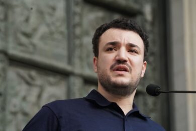 Israele, giudice Usa ordina l’espulsione del leader delle proteste pro-Pal: “Può andarsene in Siria o Algeria”