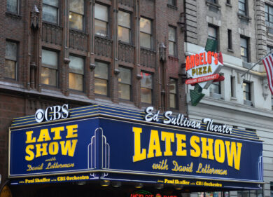 Letterman difende Kimmel: “Decisione miserevole. L’informazione adesso è gestita, hanno paura di Trump”