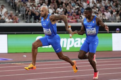 Mondiali di atletica, i sudafricani colpiscono Jacobs: l’Italia è fuori dalla finale della 4×100
