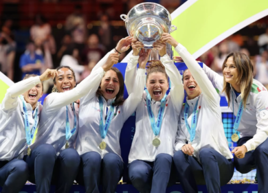 Bjk Cup, Jasmine Paolini ed Elisabetta Cocciaretto da urlo. L’Italia trionfa 2-0 nella finale contro gli Usa