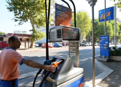 Energia, Socar si prende Italiana Petroli: 1600 dipendenti e oltre 4.500 punti vendita IP passano al gruppo azero