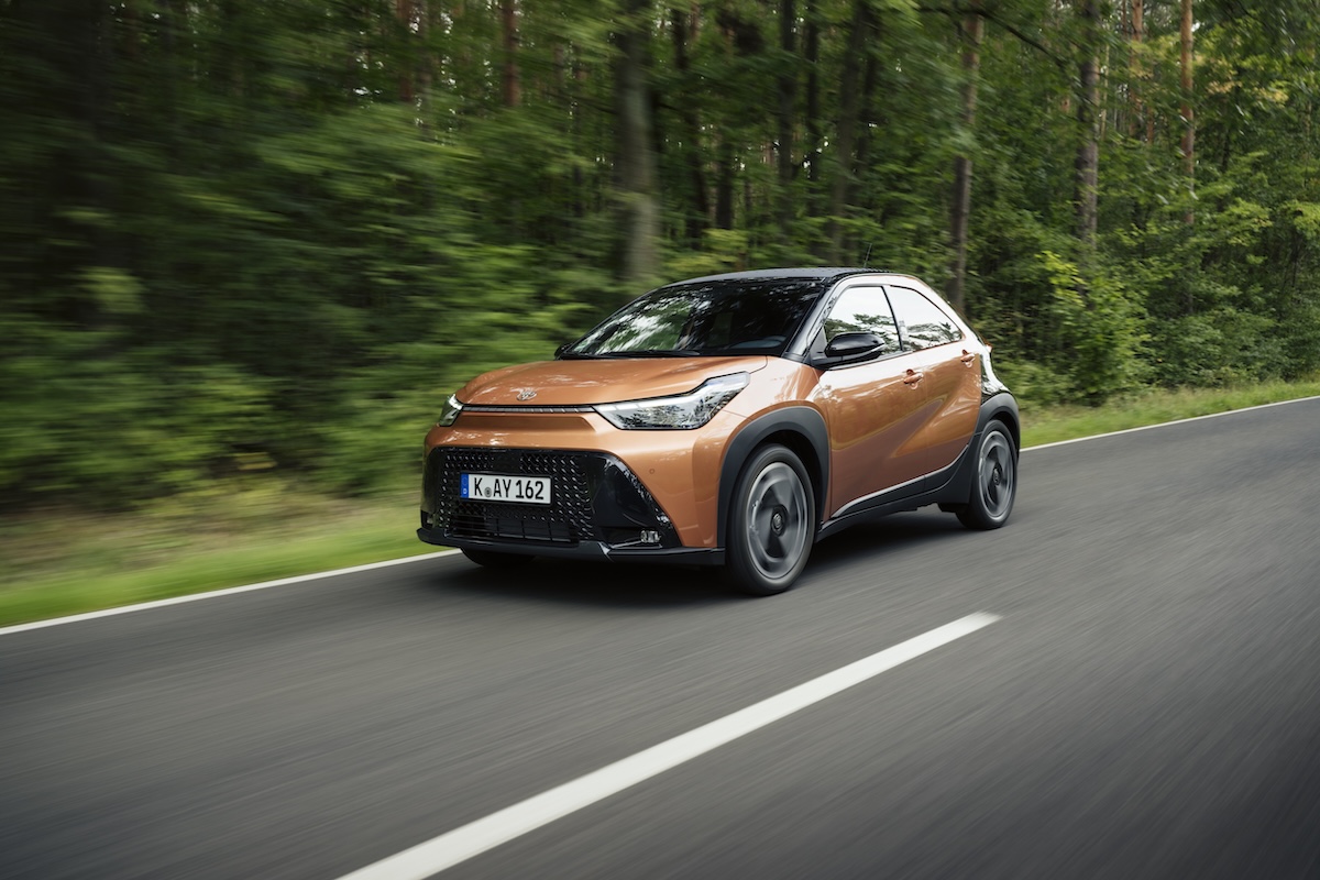 Nuova Toyota Aygo X: la primo full hybrid nel segmento A