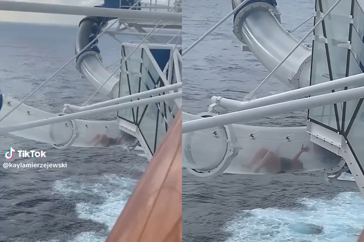 Crociera da incubo: passeggera bloccata su uno scivolo sospeso in mare, le immagini fanno il giro del web Crociera da incubo: passeggera bloccata su uno scivolo sospeso in mare, le immagini fanno il giro del web