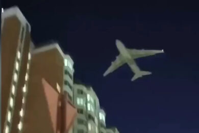 OpenAi, si dimette un alto dirigente: “La guerra non è più nelle mani dell’uomo, decide l’algoritmo”