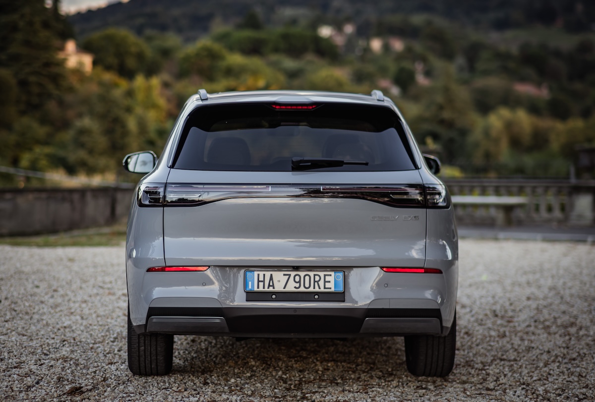 Starray EM-i: il nuovo SUV plug-in hybrid di Geely a Torino 2025