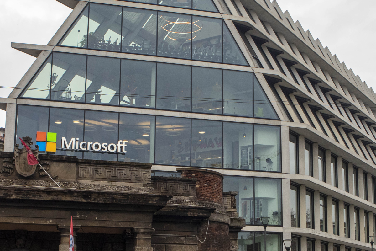 Microsoft rompe con Israele, l’Idf usava il cloud Azure per sorvegliare milioni di palestinesi: bloccati tutti i servizi Microsoft rompe con Israele, l’Idf usava il cloud Azure per sorvegliare milioni di palestinesi: bloccati tutti i servizi