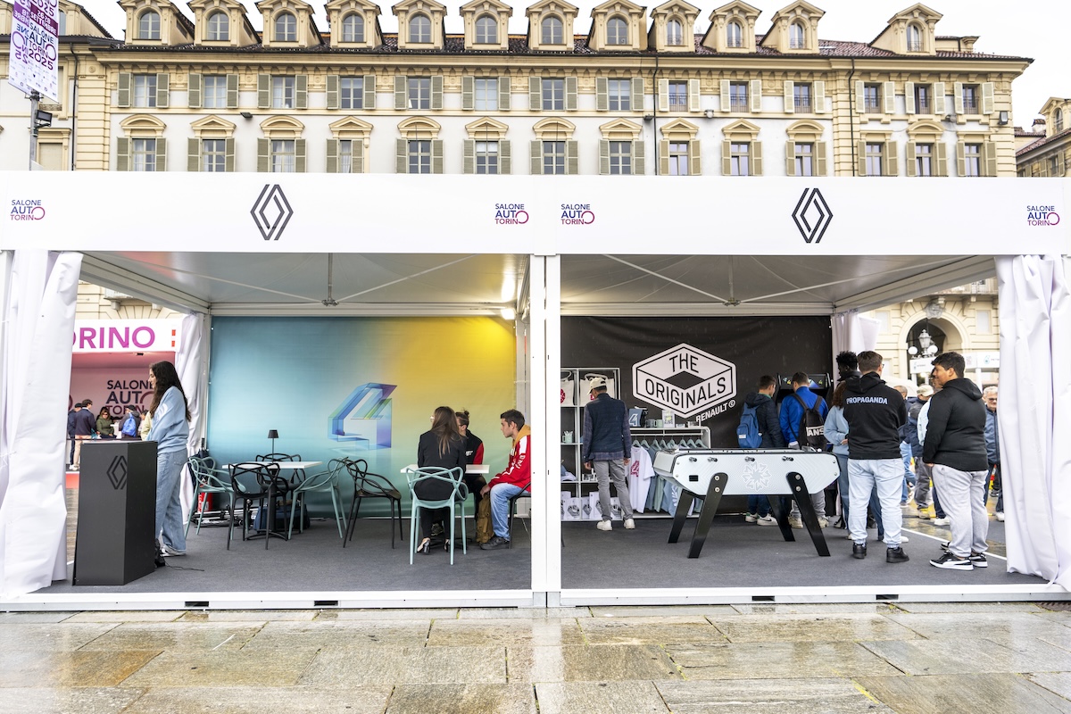 Renault e la transizione ecologica: tutte le novità al Salone di Torino Renault e la transizione ecologica: tutte le novità al Salone di Torino