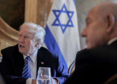 Guerra Israele, Trump pubblica il piano di pace: “Ostaggi liberi in 72 ore, a Gaza organismo di transizione con Blair”. Ok di Netanyahu
