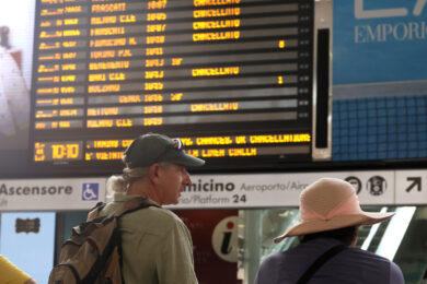 Scioperi ottobre, in arrivo un mese “nero” tra treni, aerei e… Il calendario con tutti i disagi
