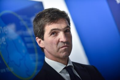 Elezioni Marche, trionfo del Centrodestra con Acquaroli. Vittoria oltre le previsioni, batosta per Schlein