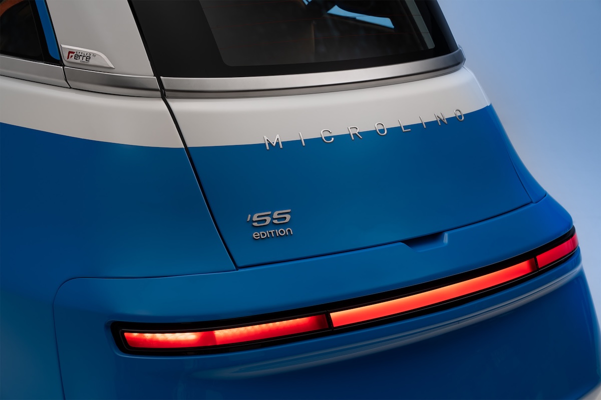 Microlino svela la ‘55 Edition, in partnership con ERRE Company e Alcantara