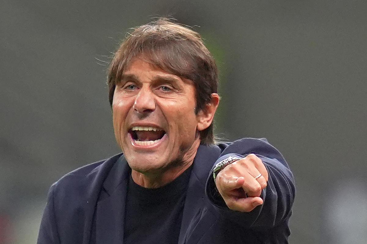 Napoli-Sporting Lisbona, dove vederla in tv-streaming: Sky, Amazon Prime o Now? – Formazioni, le scelte di Antonio Conte Napoli-Sporting Lisbona, dove vederla in tv-streaming: Sky, Amazon Prime o Now? – Formazioni, le scelte di Antonio Conte