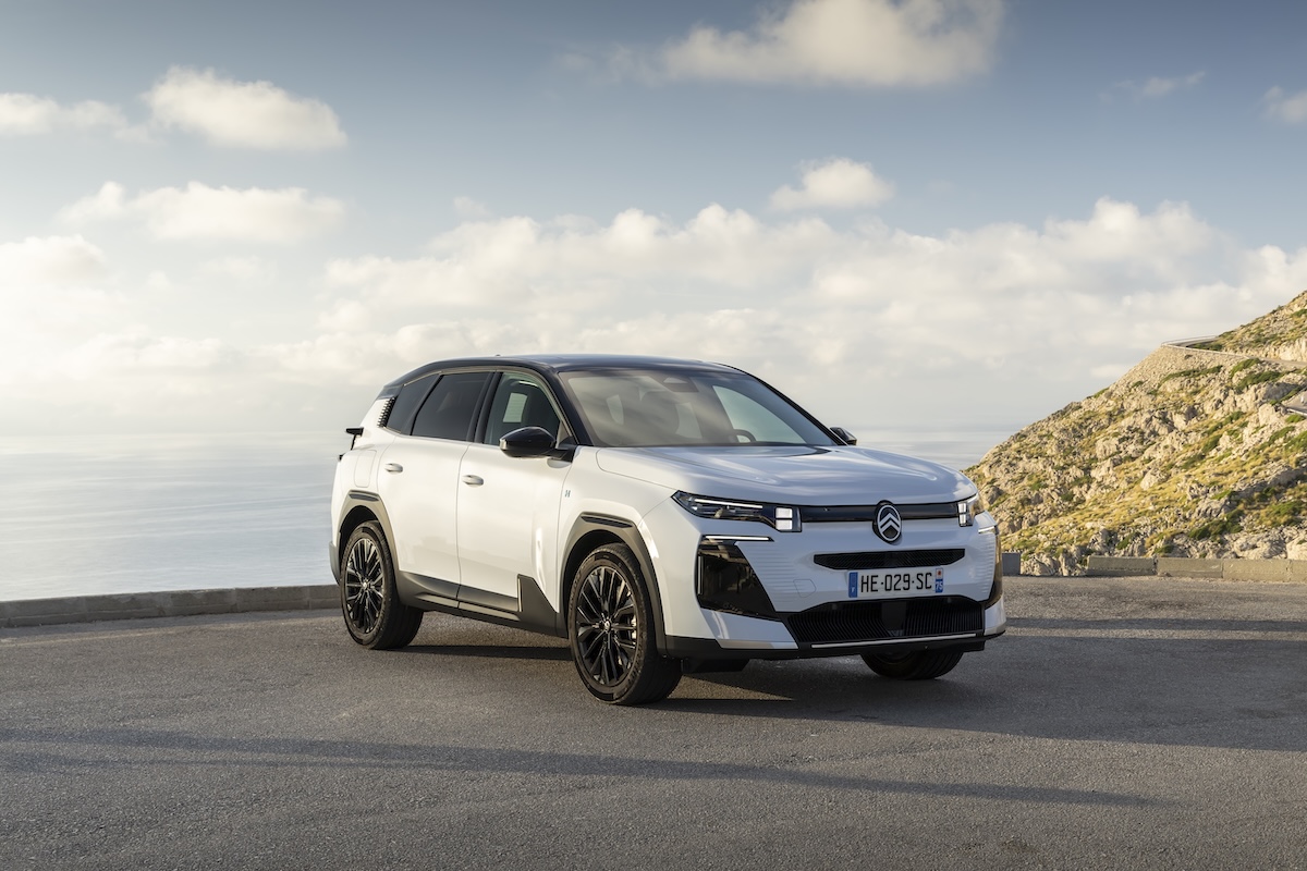 Citroen C5 Aircross: disponibile ibrida plug-in e 100% elettrica Citroen C5 Aircross: disponibile ibrida plug-in e 100% elettrica