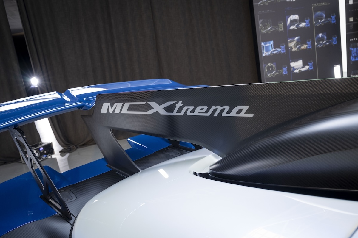 Maserati MCXtrema consegnata a Modena: livrea “Corse” su misura Maserati MCXtrema consegnata a Modena: livrea “Corse” su misura