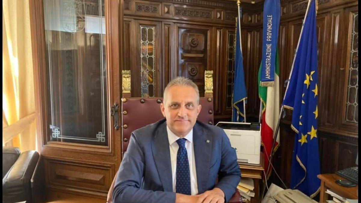 Candela (Fg), il sindaco Nicola Gatta si dimette: ora la sfida regionali Candela (Fg), il sindaco Nicola Gatta si dimette: ora la sfida regionali