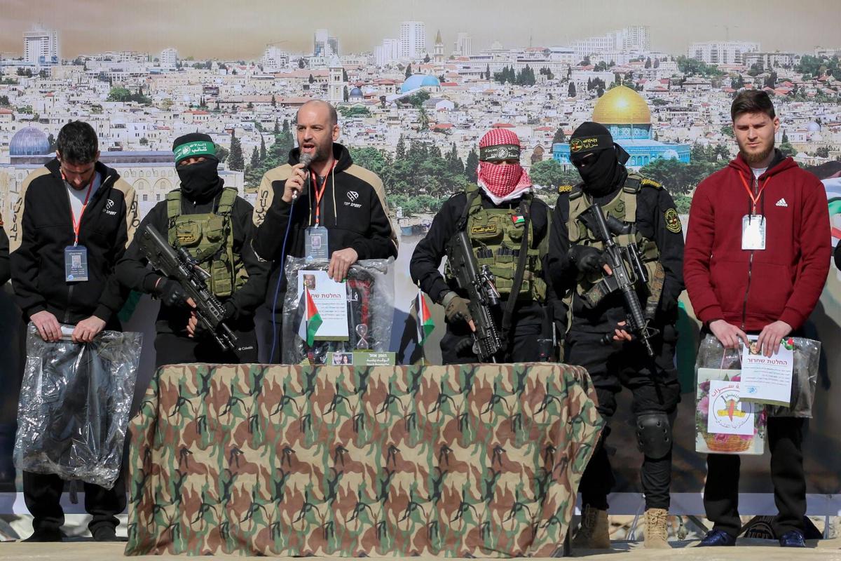 Medio Oriente, Hamas accetta il piano di Trump: “Liberiamo gli ostaggi, restano dettagli da limare”