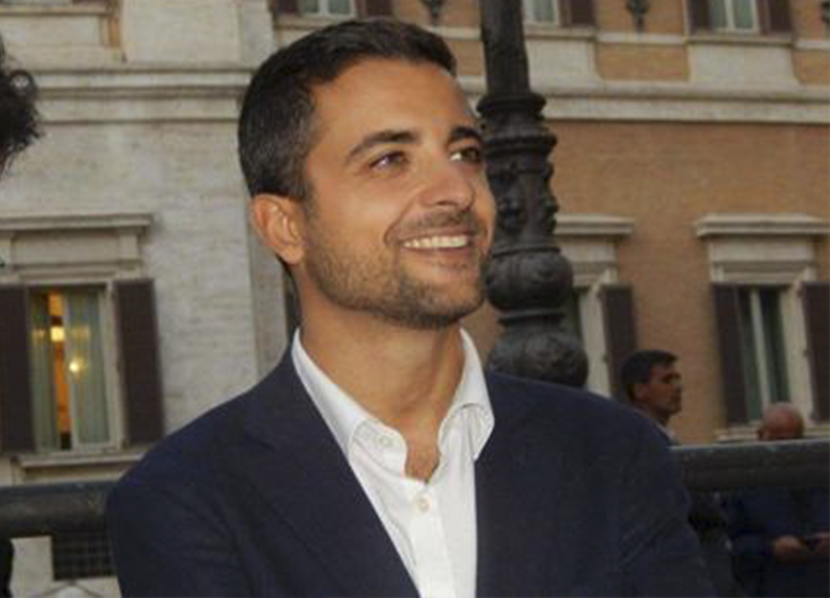 Manifestazioni per Gaza, Furfaro (Pd): “Noi non ci giriamo dall’altra parte. Il governo invece resta in silenzio” Manifestazioni per Gaza, Furfaro (Pd): “Noi non ci giriamo dall’altra parte. Il governo invece resta in silenzio”