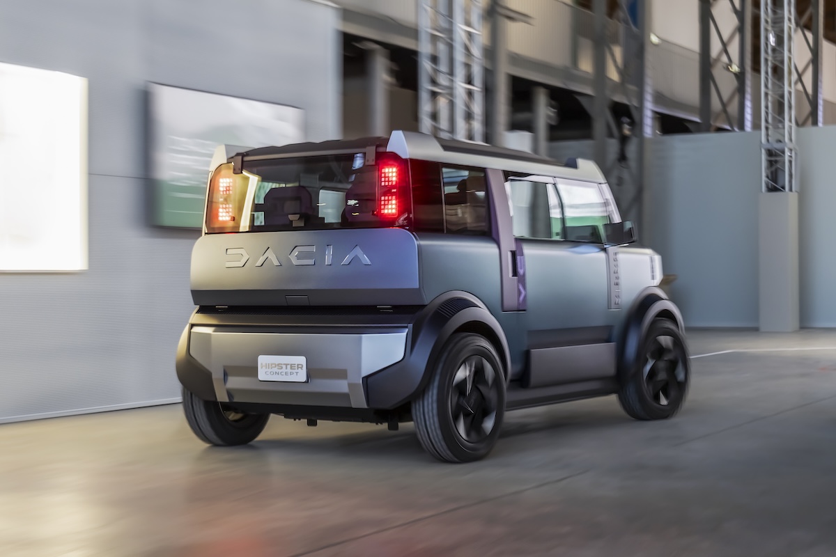 Dacia svela la Hipster Concept: citycar elettrica economica e funzionale Dacia svela la Hipster Concept: citycar elettrica economica e funzionale