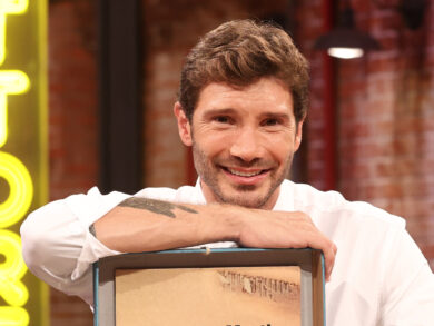 Stefano De Martino: “Anch’io guardo La Ruota della Fortuna. Sanremo? Ci sono candidati migliori”