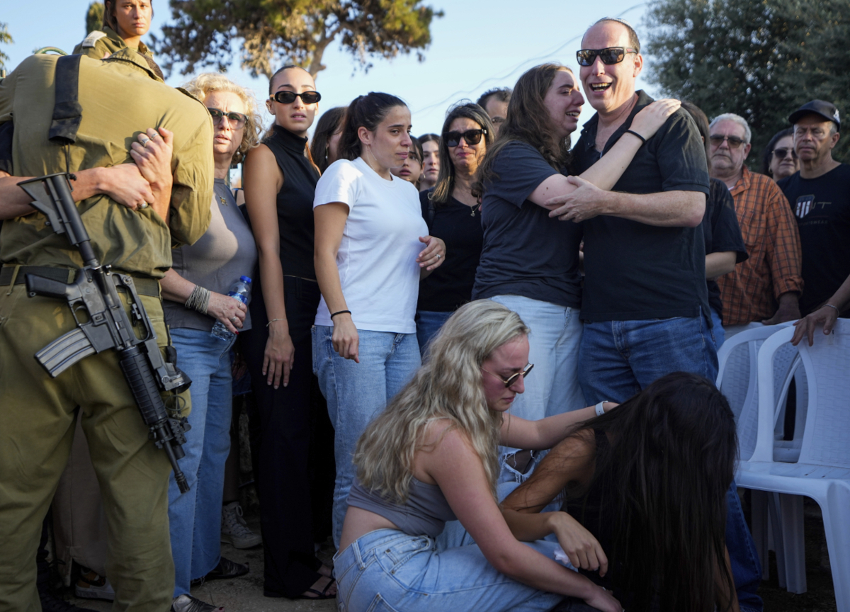 Guerra Israele-Hamas, 7 ottobre 2023: così è iniziato tutto. Due anni fa la strage al rave e i rapimenti. Video Guerra Israele-Hamas, 7 ottobre 2023: così è iniziato tutto. Due anni fa la strage al rave e i rapimenti. Video