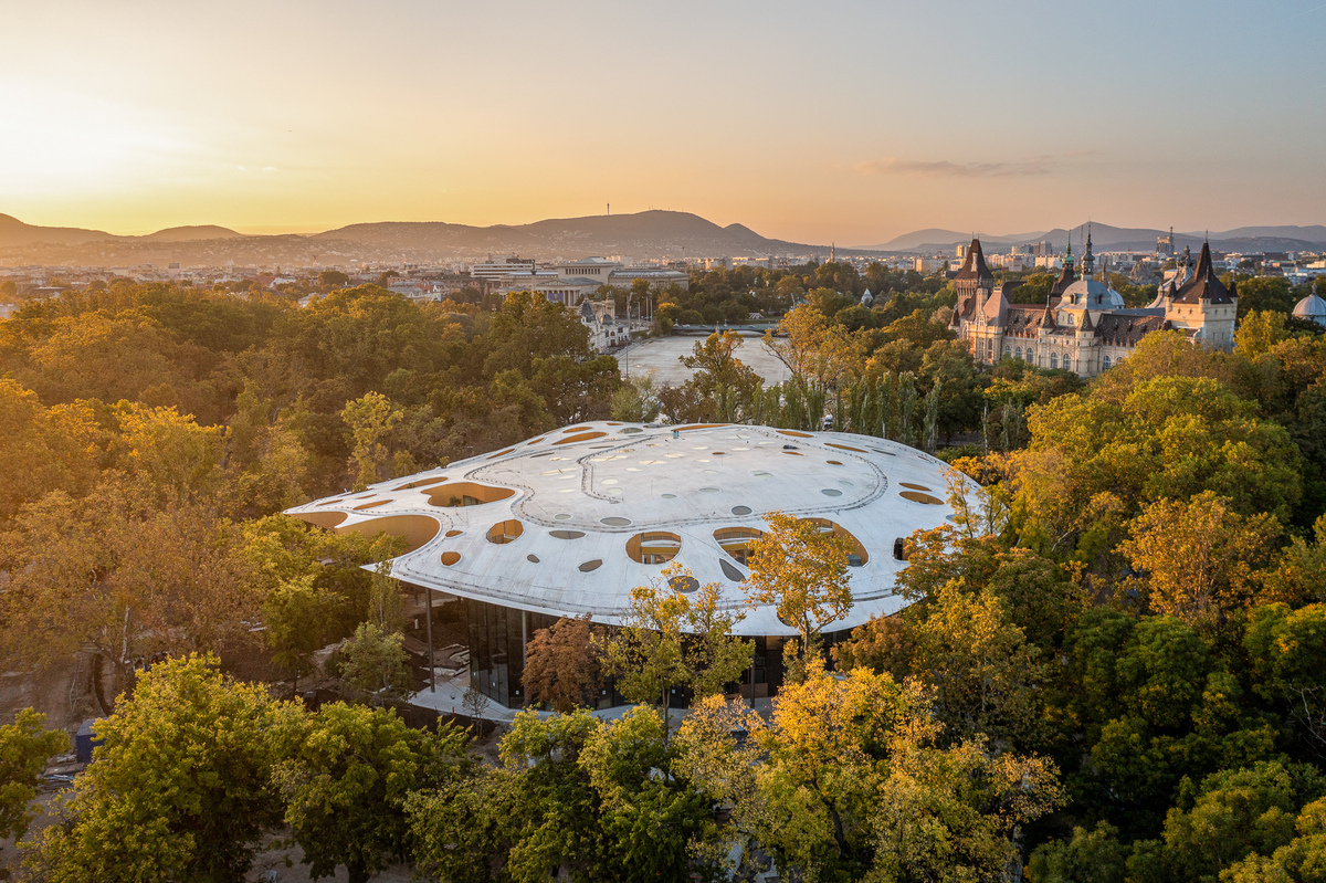 Budapest, magia d’autunno sul Danubio: ecco tutti i luoghi iconici da non perdere Budapest, magia d’autunno sul Danubio: ecco tutti i luoghi iconici da non perdere