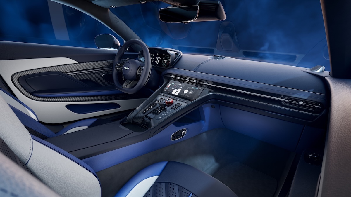 Aston Martin DB12 S: più potenza, più agilità, stessa eleganza