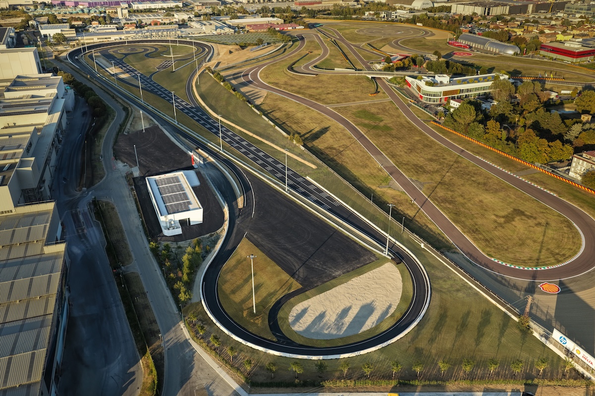 Ferrari e-Vortex: il nuovo circuito di collaudo accanto a Fiorano Ferrari e-Vortex: il nuovo circuito di collaudo accanto a Fiorano