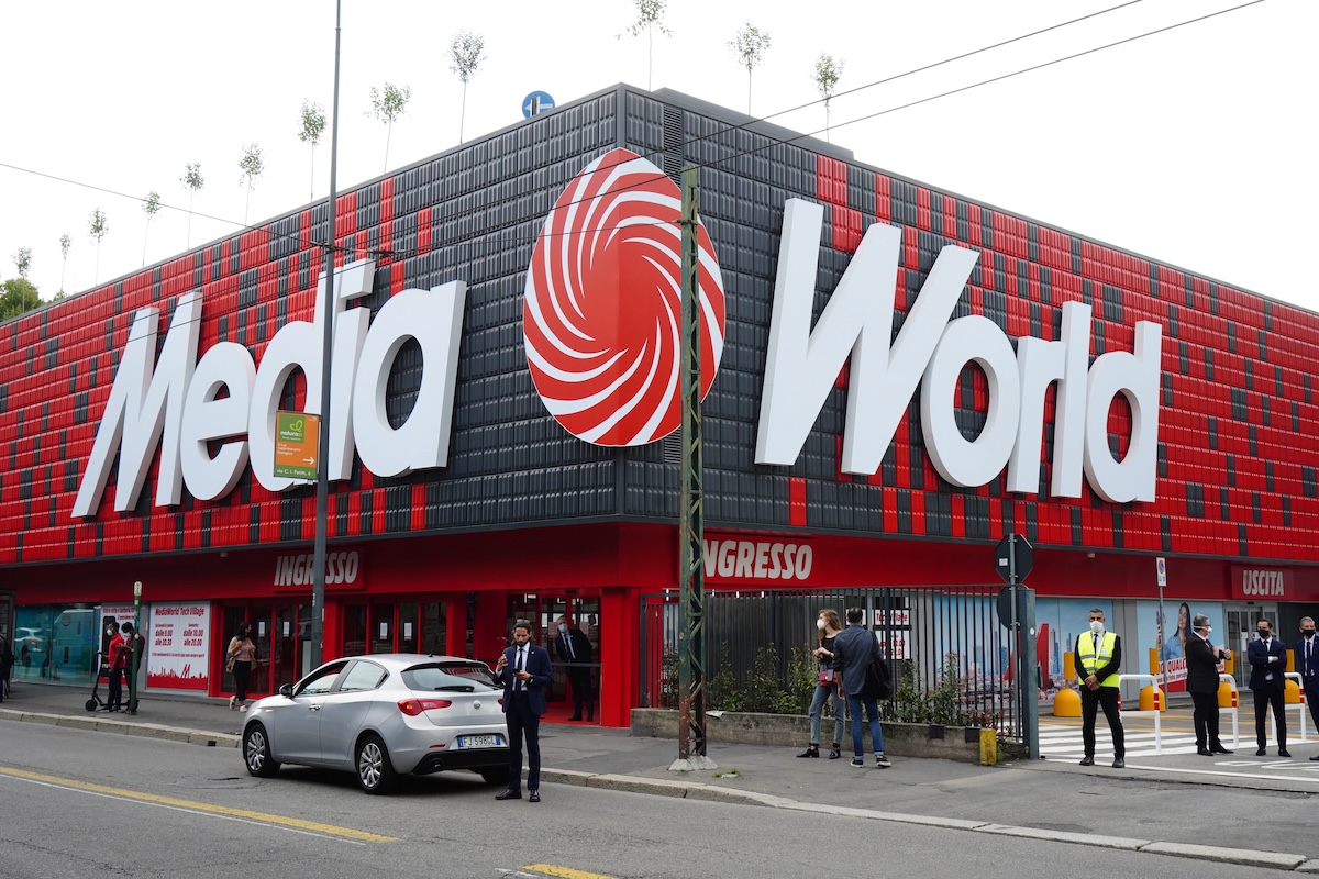 Il caso MediaWorld riaccende l’allarme Cina, l’Italia nel mirino di Pechino. Palazzo Chigi verso il Golden Power? Il caso MediaWorld riaccende l’allarme Cina, l’Italia nel mirino di Pechino. Palazzo Chigi verso il Golden Power?