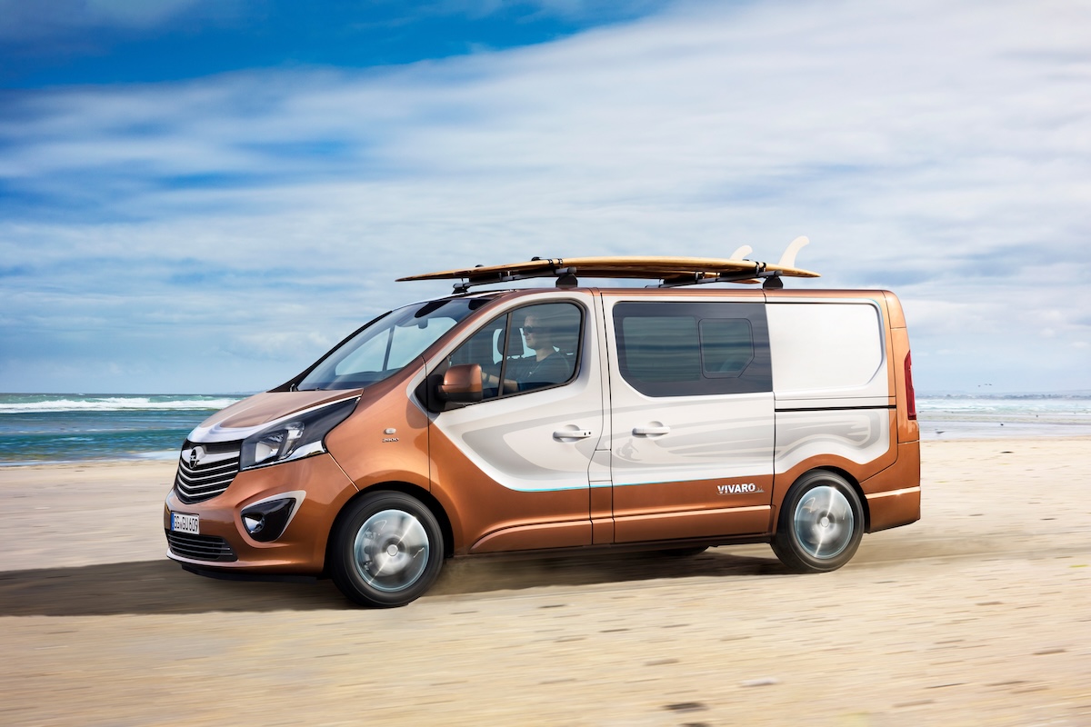 Opel Vivaro: 25 anni di van, ora anche elettrico