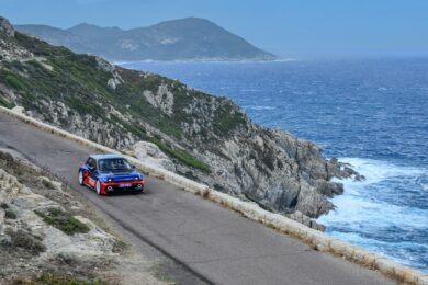 Renault 5 Turbo 3E: la supercar compatta elettrica debutta in Corsica