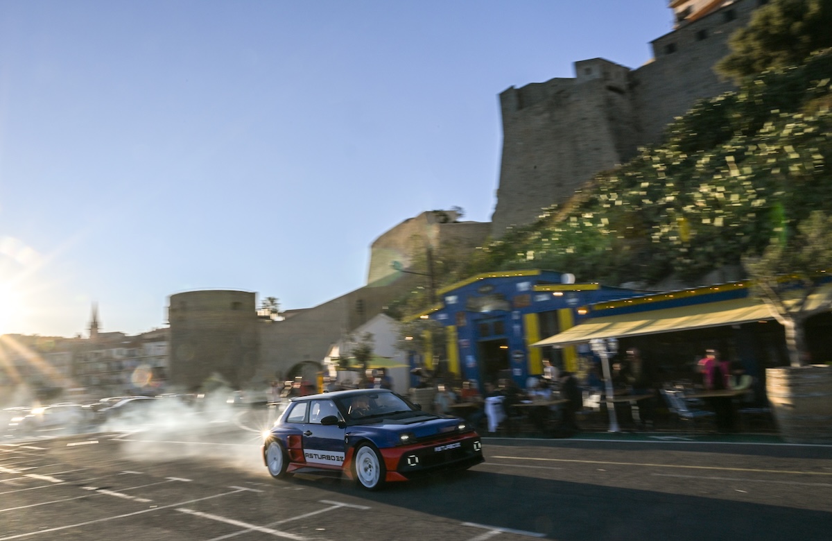 Renault 5 Turbo 3E: la supercar compatta elettrica debutta in Corsica Renault 5 Turbo 3E: la supercar compatta elettrica debutta in Corsica