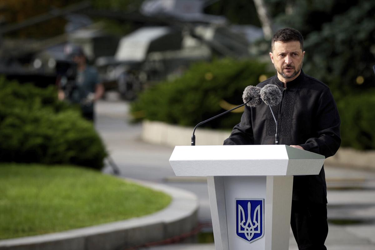 Ucraina, attacco missilistico e di droni su Odessa. Zelensky: “Candidiamo Trump al Nobel se garantirà la tregua con Mosca” Ucraina, attacco missilistico e di droni su Odessa. Zelensky: “Candidiamo Trump al Nobel se garantirà la tregua con Mosca”