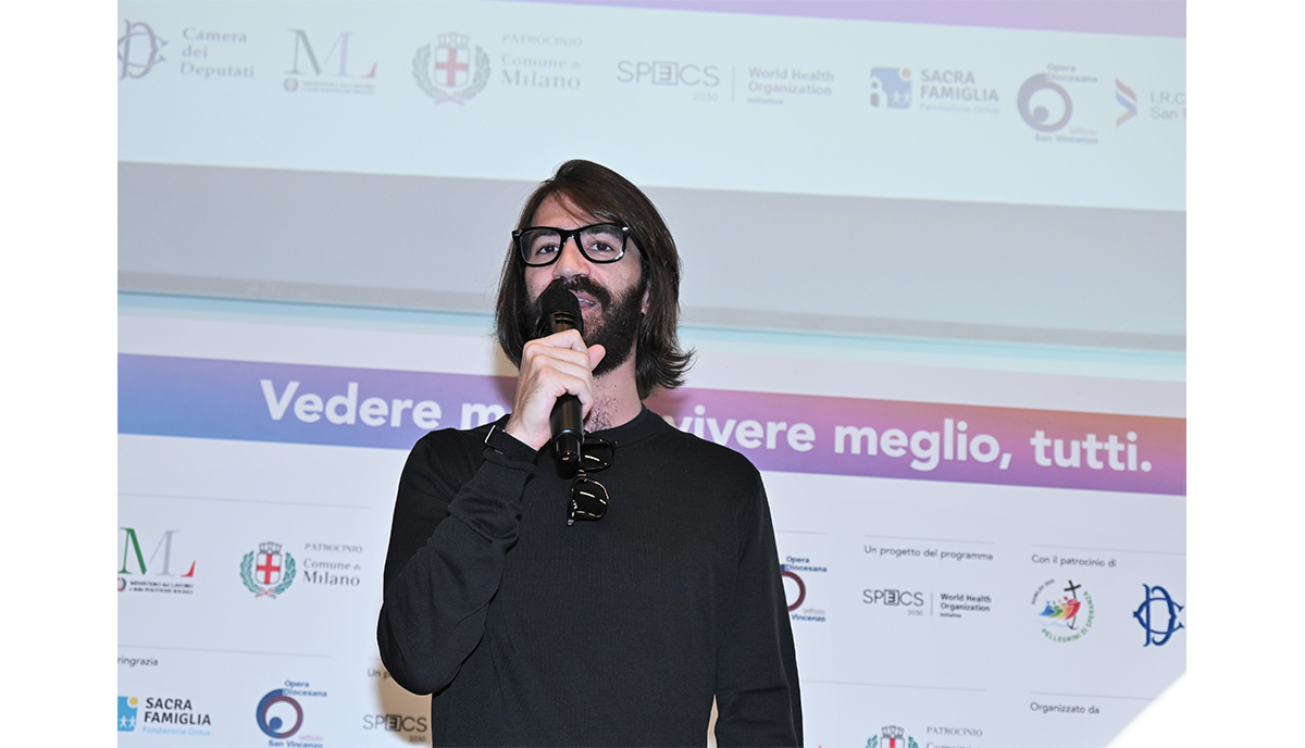 Giornate della Vista con La Fondazione OneSight EssilorlLuxottica Italia a Milano Giornate della Vista con La Fondazione OneSight EssilorlLuxottica Italia a Milano