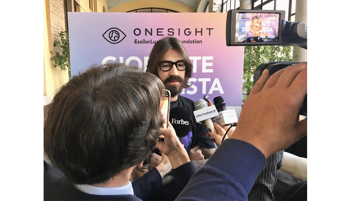 Giornate della Vista con La Fondazione OneSight EssilorlLuxottica Italia a Milano Giornate della Vista con La Fondazione OneSight EssilorlLuxottica Italia a Milano