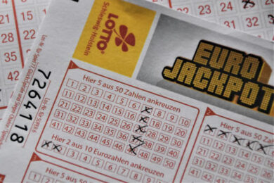 Estrazioni Lotto, SuperEnalotto e 10eLotto di sabato 11 ottobre 2025: numeri vincenti e risultati in diretta